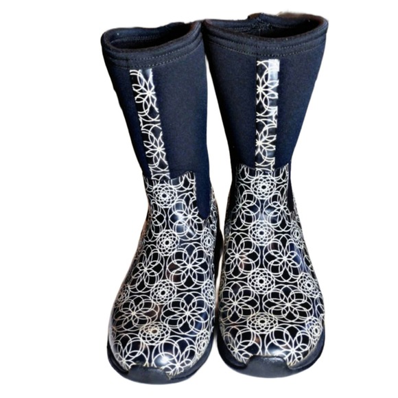 The Original Muck Boot Company Other - Muck Boot Co Weekend Series Woman's 8 Mid Height Winter Boots EUC